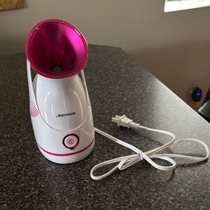 Amconsure Facial Steamer with Pink Accents